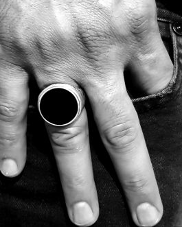 טבעת אוניקס שחורה